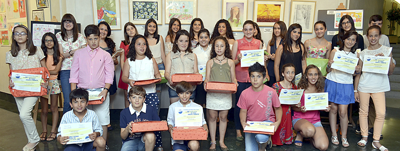 Entregados los premios de XV Concurso Nacional de Cómic, Dibujo y Pintura y Cuento de la Fundación Flores Jimeno con la de Caja Rural del Sur