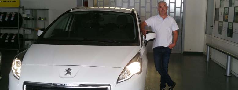 Caja Rural del Sur apoya a las empresas de la sierra de Huelva con la financiación de renting de vehículos