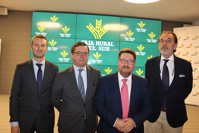 Los retos del sector agroalimentario andaluz analizados en Caja Rural del Sur
