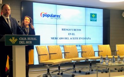 Los riesgos y retos en el mercado del aceite de oliva en España analizados en Caja Rural del Sur