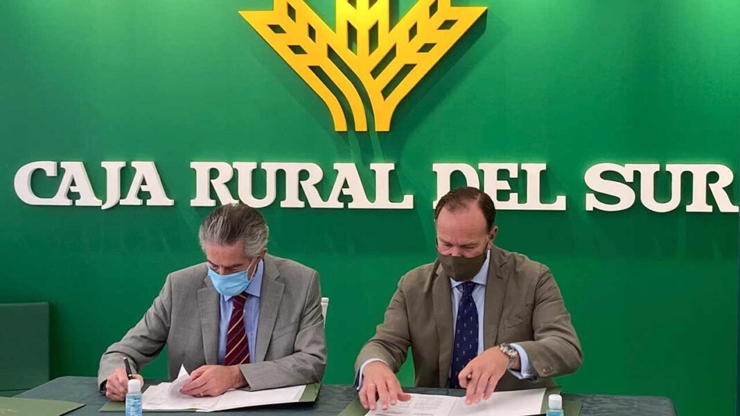 Caja Rural del Sur firma un convenio de colaboración con la principal organización empresarial del Algarve portugués