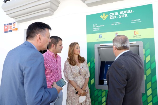 Un nuevo cajero automático de última generación de Caja Rural del Sur comienza a dar servicio en la localidad cordobesa de Conquista