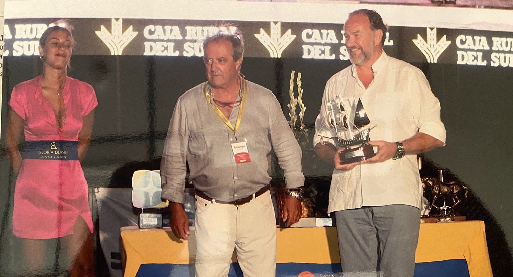 El Premio Caja Rural del Sur fue para el caballo ‘Iron Duke’, de la cuadra Mallow, en las Carreras de Sanlúcar 2022