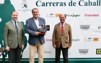 “Premio Caja Rural del Sur” en las carreras de caballos del Hipódromo del Real Club Pineda de Sevilla 