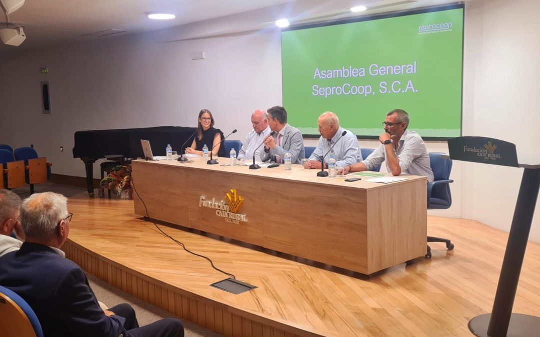 La cooperativa Seprocoop celebra su Asamblea General en Caja Rural del Sur en Huelva