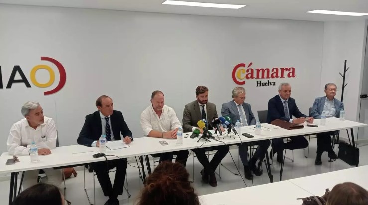 La Fundación Caja Rural del Sur nuevo accionista del proyecto de construcción del aeropuerto de Huelva