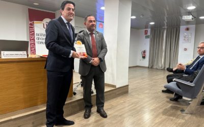 Caja Rural del Sur recibe el reconocimiento PRÁCTICA-T de la Universidad de Sevilla por su atención a alumnos en prácticas