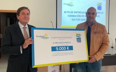 Caja Rural del Sur beca a jóvenes para formarse en el sector aeronáutico de helicópteros