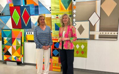 Inaugurada la exposición “Como un arlequín en plena danza” de la artista sevillana Mento Muñoz en la Fundación Caja Rural del Sur en Sevilla