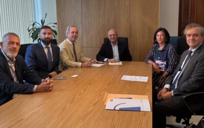 Caja Rural del Sur respalda la financiación del Puerto de Málaga con una línea de crédito de 5 millones