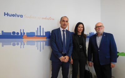 AIQBE y Caja Rural del Sur impulsan beneficios financieros para los empleados del sector industrial