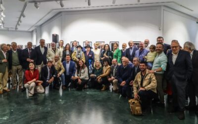 La exposición fotográfica ‘Las Caras de Huelva 2’ reúne a 51 protagonistas de la sociedad de Huelva
