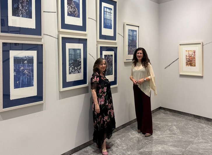 Exposición “Trazos florales” de Gema Climent en la Fundación Caja Rural del Sur de Córdoba